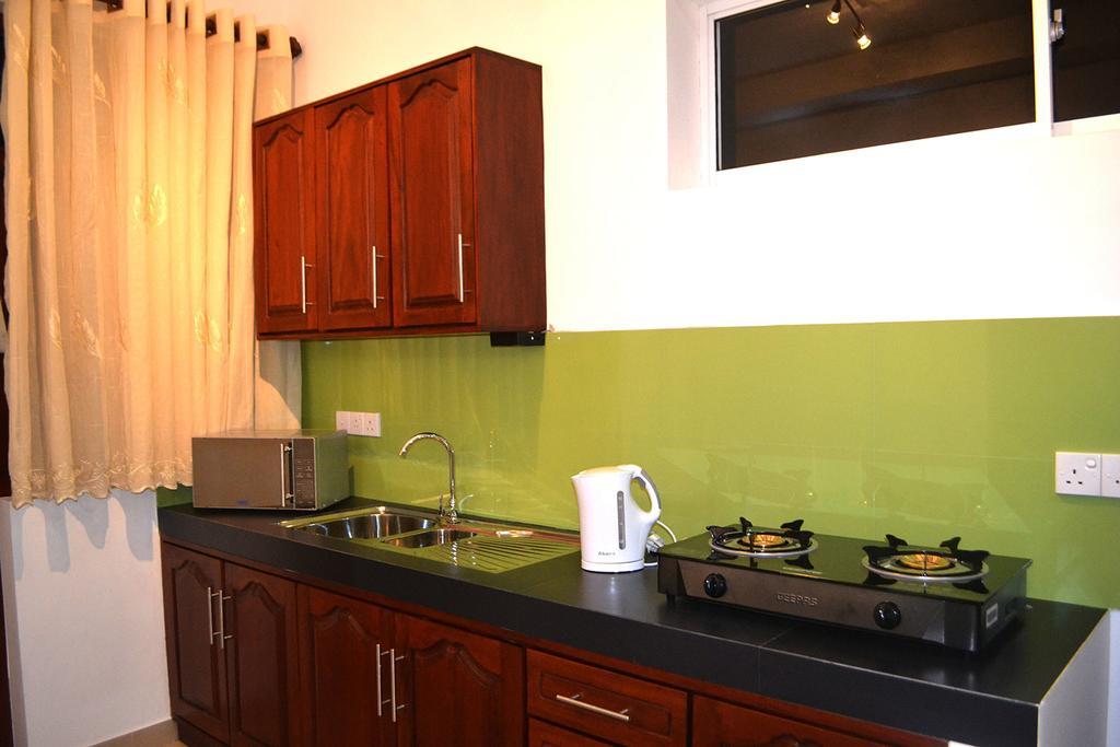 Orchidee Apartments Dehiwala-Mont Lavinia Extérieur photo