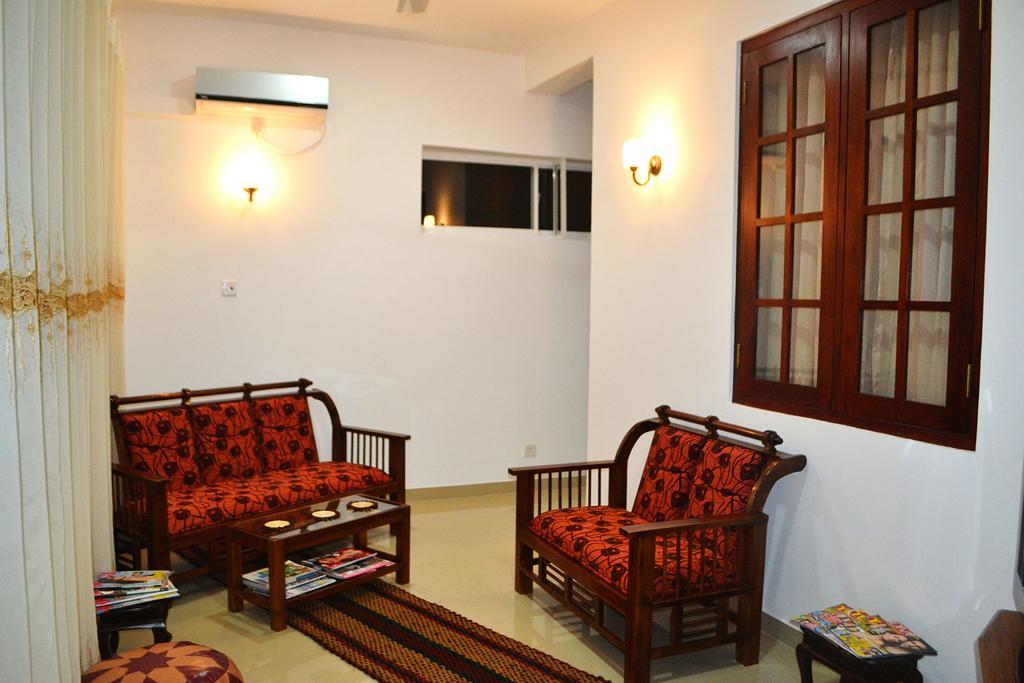 Orchidee Apartments Dehiwala-Mont Lavinia Extérieur photo