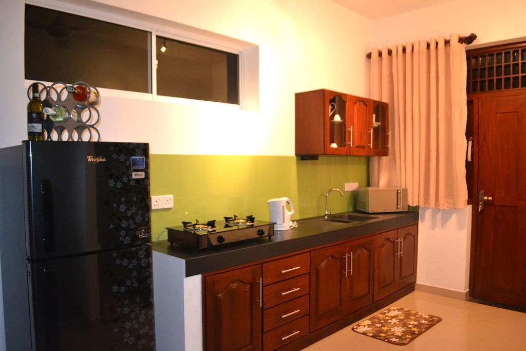 Orchidee Apartments Dehiwala-Mont Lavinia Extérieur photo