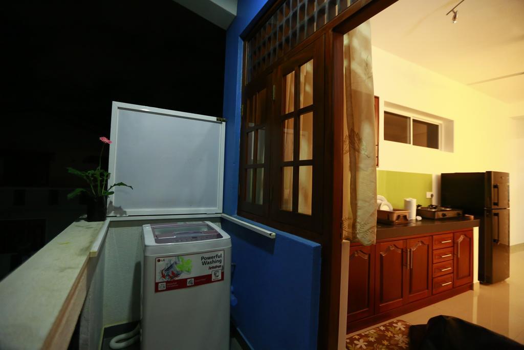 Orchidee Apartments Dehiwala-Mont Lavinia Extérieur photo
