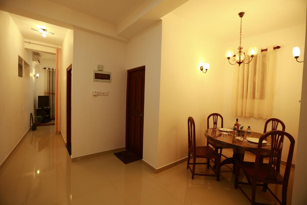 Orchidee Apartments Dehiwala-Mont Lavinia Extérieur photo